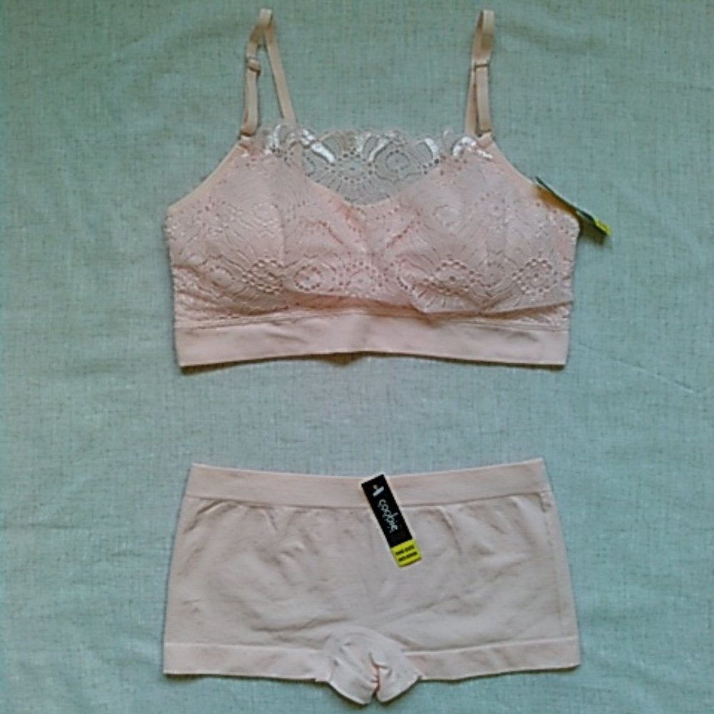 Coobie 2-Piece Lace Coverage Bra & Boyshort Panty